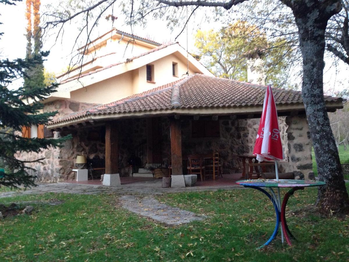 Exclusiva Casa Y Finca Privada Itos Pelayos del Arroyo Exterior photo