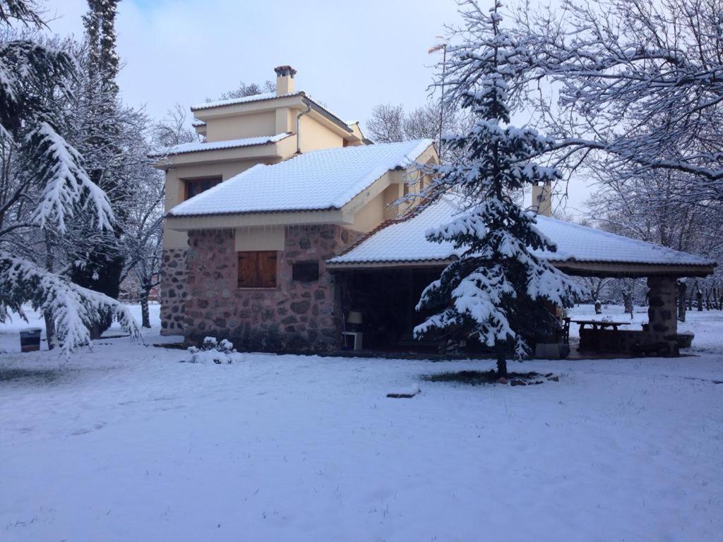Exclusiva Casa Y Finca Privada Itos Pelayos del Arroyo Exterior photo