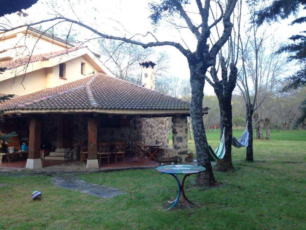 Exclusiva Casa Y Finca Privada Itos Pelayos del Arroyo Exterior photo